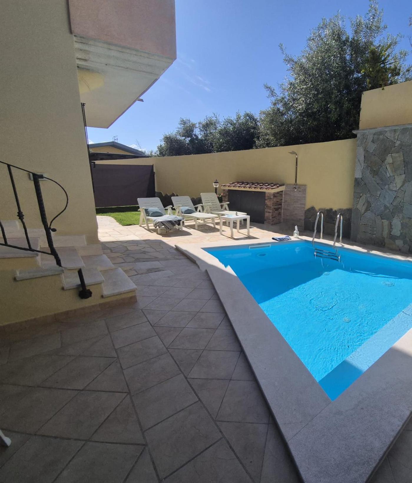 Exclusive Use Swimming Pool Available From June To September Cagliari Exterior photo